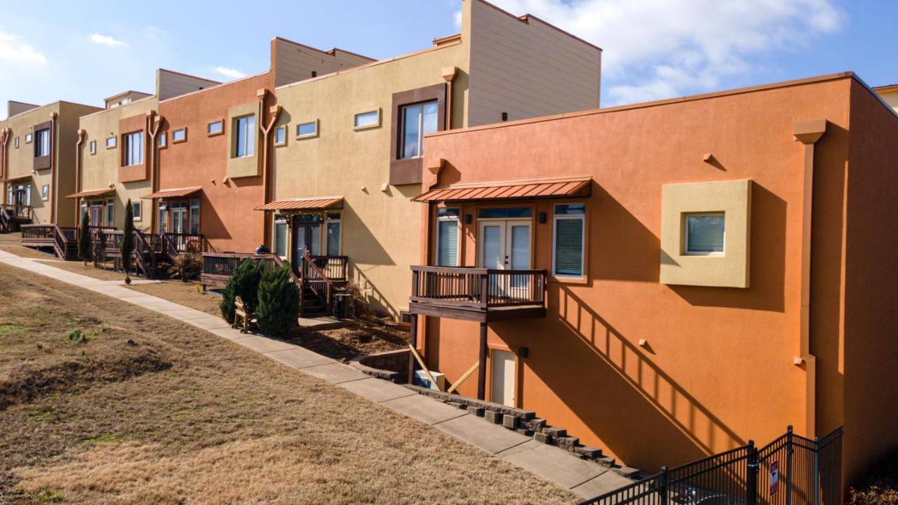 Amazing Downtown Location For Groups! Villa Литъл Рок Екстериор снимка